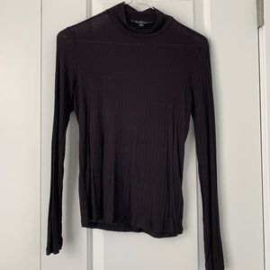 Lulus black ribbed turtle neck